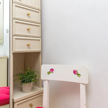 Dino Carrera Apartment