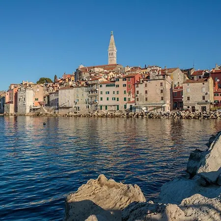 Dino Carrera Rovinj